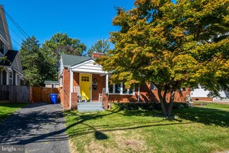 2648 N Sycamore St, Arlington, VA 22207