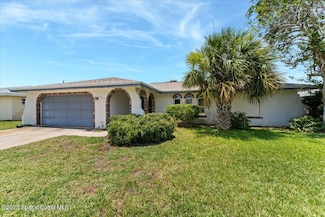 213 Harbour Dr W, Indian Harbour Beach, FL 32937