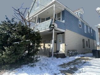 2057 Guilderland Ave, Schenectady, NY 12306