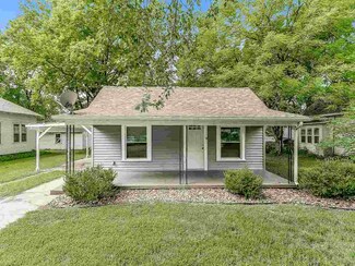 223 N Prospect St, Clearwater, KS 67026
