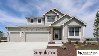 7901 Maxine Dr, Lincoln, NE 68516