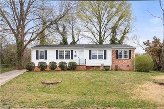 2831 Ashwood Dr, Winston Salem, NC 27103