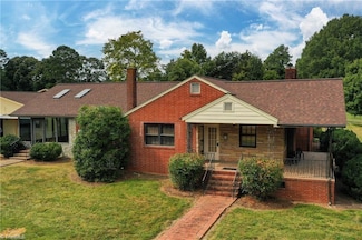 673 S Salisbury St, Mocksville, NC 27028