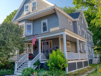 11 Amherst St, Portland, ME 04103