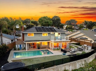 768 Sonrisa St, Solana Beach, CA 92075