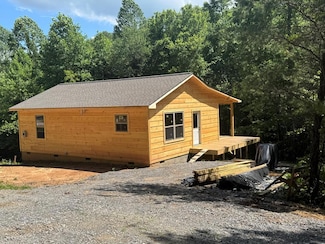 34 Hawthorne Ln, Murphy, NC 28906