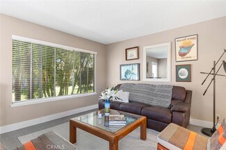 10230 Disney Cir, Huntington Beach, CA 92646