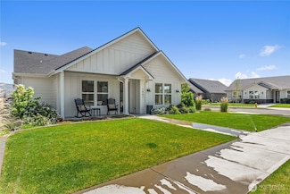 1007 Racine Springs Dr, Wenatchee, WA 98801