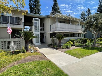 46 Calle Aragon Unit P, Laguna Woods, CA 92637