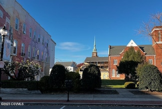 55 Broadway St, Milton, PA 17847