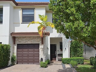 25111 SW 108th Ave, Homestead, FL 33032