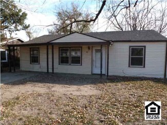 150 N Doris St, Wichita, KS 67212