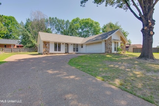 7280 Cedardale Rd, Olive Branch, MS 38654