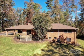 90 Joe Jenkins Rd, Fairview, NC 28730