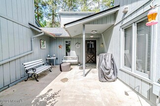 174 Cranes Cove, Vass, NC 28394