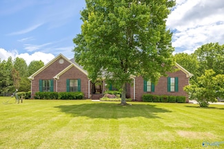 129 Ivywood Rd, Huntsville, AL 35806