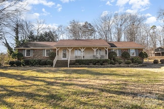 1318 Gum Branch Rd, Charlotte, NC 28214