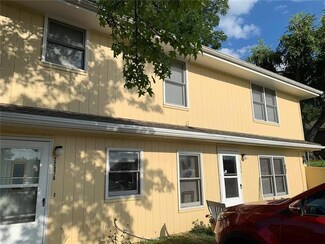2207 Dagley St, Excelsior Springs, MO 64024