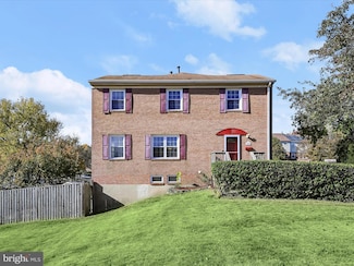 12828 Claxton Dr, Laurel, MD 20708