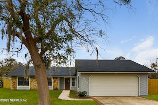 820 Hardwood St, Orange Park, FL 32065