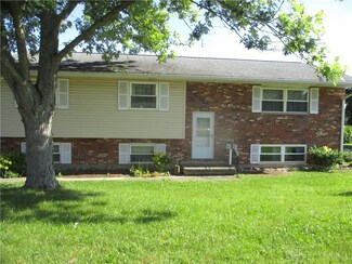 1223 Maue Rd, Miamisburg, OH 45342