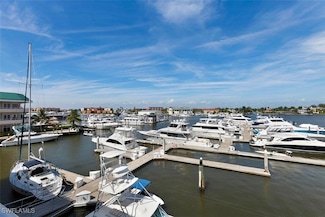 1001 10th Ave S, Naples, FL 34102