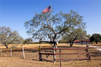 3838 Black Jack Rd, Beeville, TX 78102