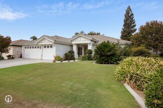 10522 Mersham Hill Dr, Bakersfield, CA 93311