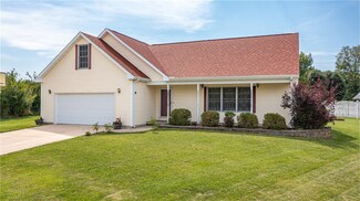 2456 Eastgate Dr S, Charleston, IL 61920