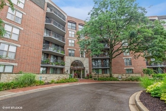 511 Aurora Ave Unit 510, Naperville, IL 60540