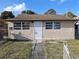 623 E 55th St, Hialeah, FL 33013