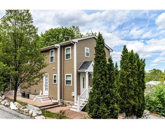 9 Lisbeth St Unit 11, Lexington, MA 02421