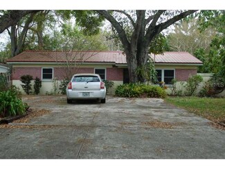 4635 23rd St N, Saint Petersburg, FL 33714