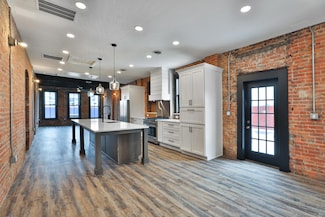 370 S Washington Ave, Columbus, OH 43215