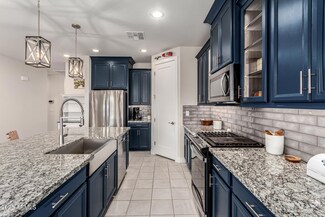 6823 W Milada Dr, Laveen, AZ 85339