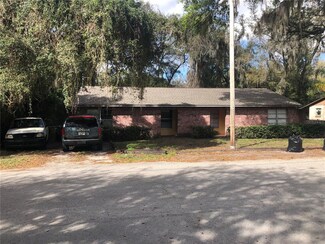 5328 Orange Ave, Seffner, FL 33584
