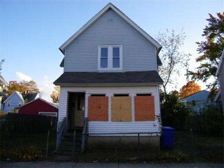 25 Ladd St, Springfield, MA 01109