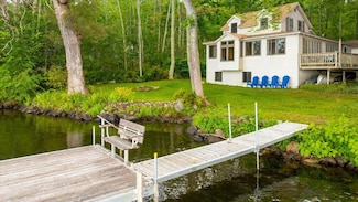 25 Harris Ln, Winthrop, ME 04364
