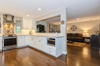 32 Davenport Place, Morristown, NJ 07960