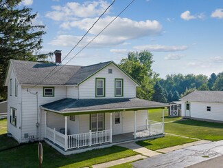 103 W McKimmy St, Davis, IL 61019