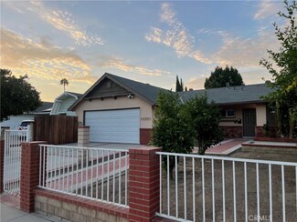 22501 Haynes St, West Hills, CA 91307