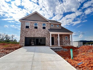 402 Sugar Maple Trail, Lenoir City, TN 37771