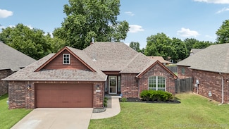 3012 W Mobile St, Broken Arrow, OK 74011