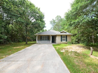 6234 W Lamar St, Bay Saint Louis, MS 39520