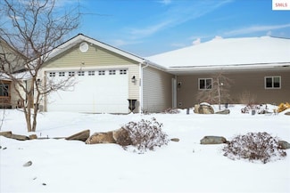 125 Brittany Loop, Kootenai, ID 83840