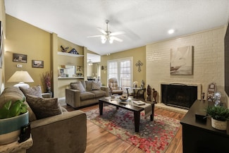 2107 Horizon Trail Unit 3924, Arlington, TX 76011