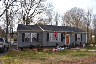 607 Roach St, Mayodan, NC 27027