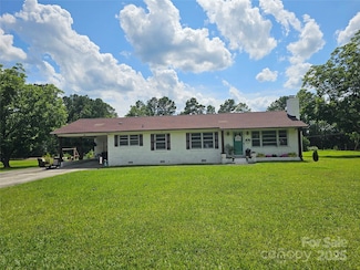 3546 Kershaw Camden Hwy, Heath Springs, SC 29058