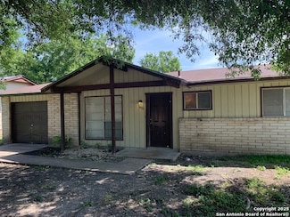 402 Michelle Dr, Converse, TX 78109
