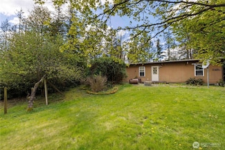 29317 SE 371st St, Enumclaw, WA 98022